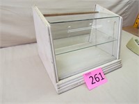Small Store Display with Removable Glass