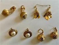 Vintage Costume Jewelry, Earrings (b)
