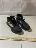 Adidas Basketball Shoes, Bounce size 11