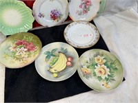 *7 DECORATIVE PLATES