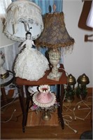 lamps and stand