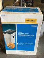 OfficeMax brand 12 sheet crosscut shredder - new