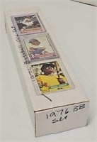 Sports Cards - Complete Set 1976T Baseball Cards