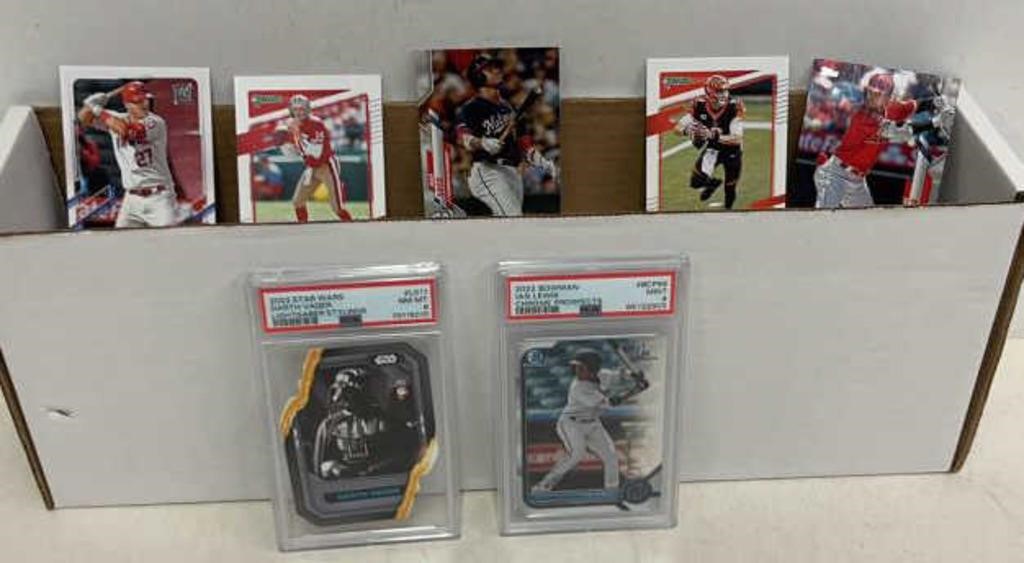 SPORTS CARDS - 800 CT BOX