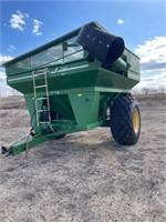 John Deere 710 Grain Cart