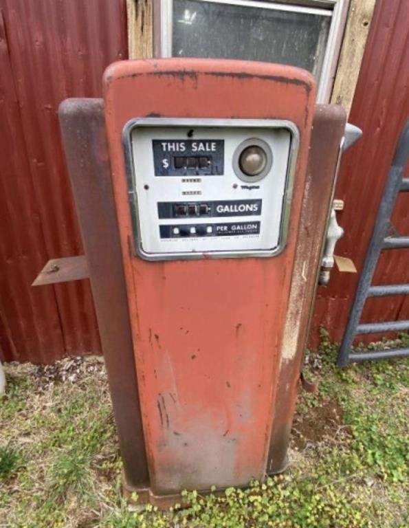 Wayne Gas Pump-Needs Restored