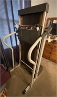 Weslo Cadence 400 CS Elec Treadmill