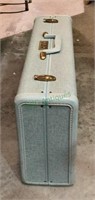 Beautiful vintage light blue Samsonite light hard