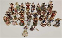 (34) Jim Shore Heartwood Creek Ornaments