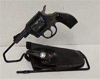 Gun - H&R Model 929, 22LR Cal 9 Shot Revolver