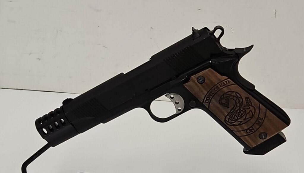 Gun -Fabrinor Vitoria "Firestorm" 45ACP Cal Pistol