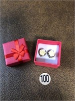 Jewelry earrings as pic ready to sell or gift 100