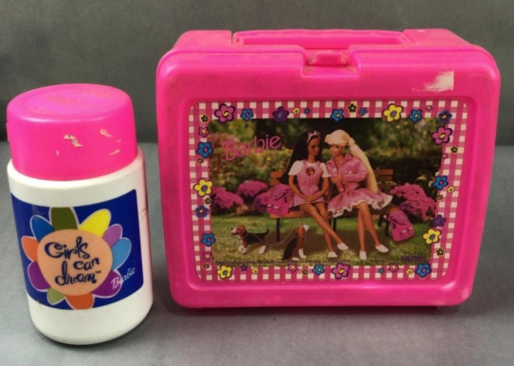 Plastic Barbie lunch box with Barbie Thermos …