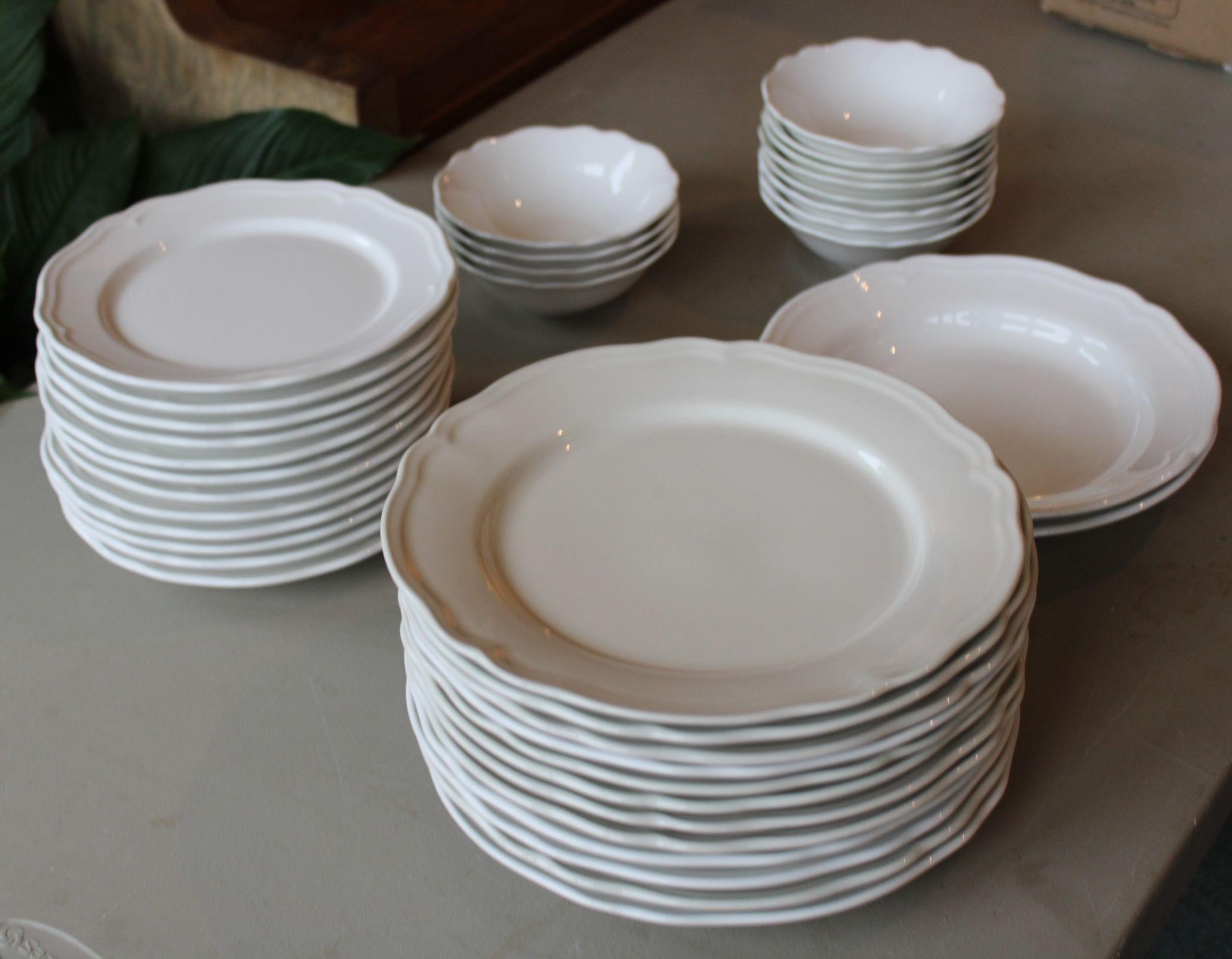 Ikea Dishes 11" Plates 37 Pieces