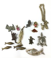 Animal pins / jewelry