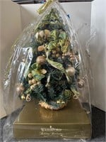 34" Waterford Holiday heirlooms Christmas tree