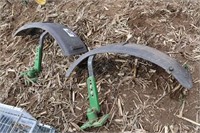 PAIR OF JOHN DEERE FENDERS