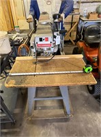Black and Decker Radial Arm Saw
