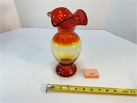 Vtg Amberina Glass Vase