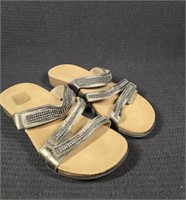 Women's Vionic Sandals Size 9