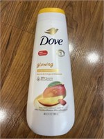 F12) Dove body wash 20 fl oz. New! Smells really