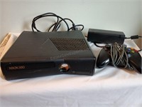 XBox 360 Console  w Remote Control