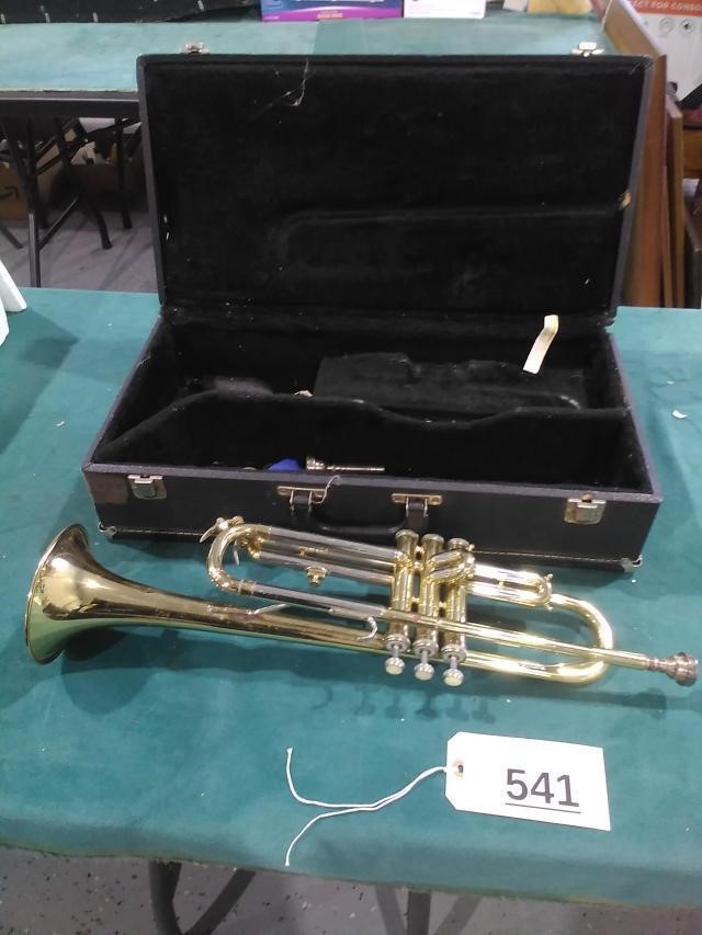Blessing Scholastic Trumpet w/ Case