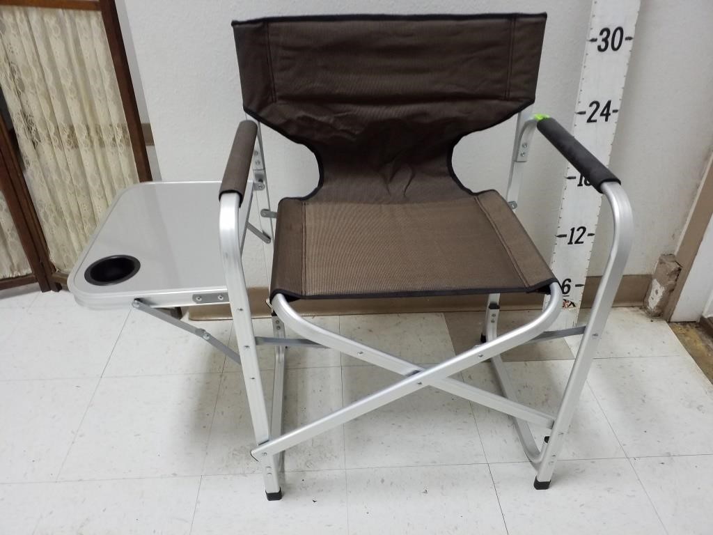 Brown & Aluminum Folding Canvas Chair w/Table
