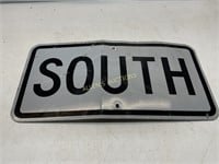 12x24 IN METAL SOUTH SIGN