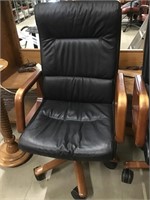 Wood and Leather? Office Chair