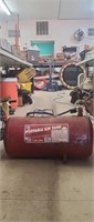 Portable air tank -7 gallons and hose
