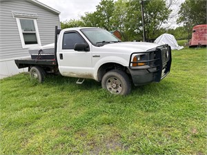 2005 Ford F-250 XL Super Duty Flat Bed 4x4