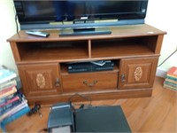 Wooden TV stand. Contents not included. Approx 46