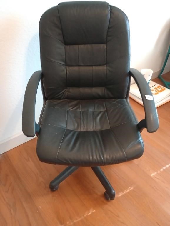 Wonderful adjustable height rolling office chair