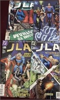 Lot of 13 Justice League of America Comics