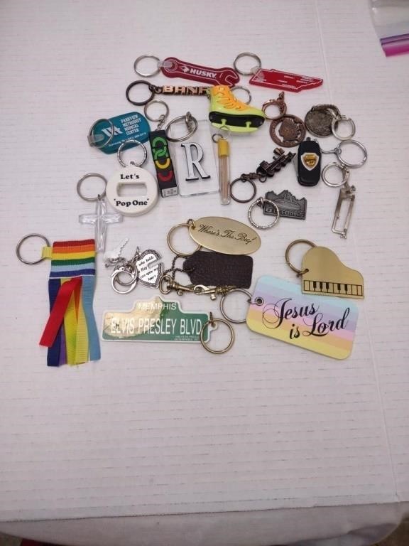 Novelty and advertising keychains, 20 pieces