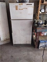 Vintage GE refrigerator. Contents included. N