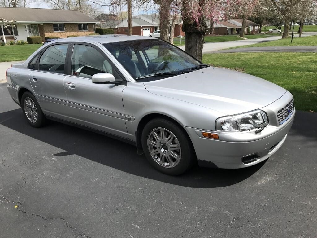 2004 Volvo S80, Only 13,339 Miles!