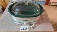 Large Oval Rival Crock Pot- With Removable Insert