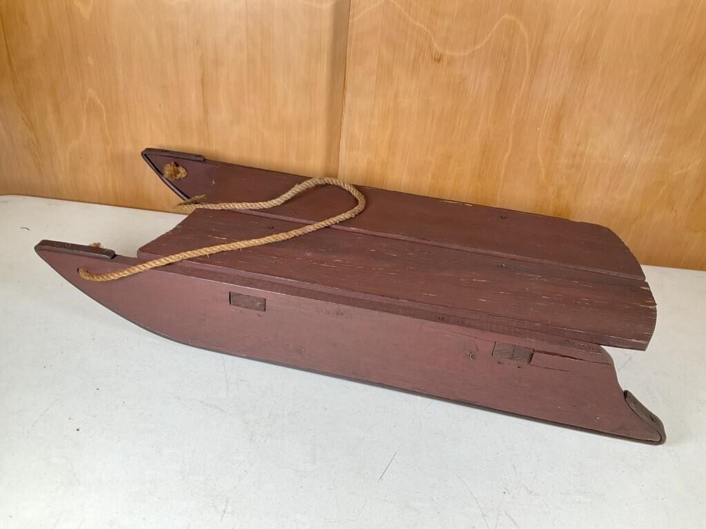 Primitive wooden sleigh