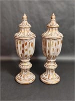 Brown and Gold Finial Matching Decor Set