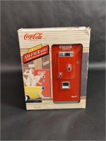 AM-FM Radio Coca-Cola Vending Machine Design