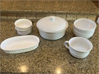7 Pieces White Cookware - Pot, Bowls, Mug, Tray
