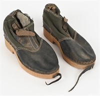 WWII NAZI GERMAN CONCENTRATION CAMP INMATE SHOES