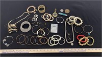 Group of Estate Jewelry and Smalls