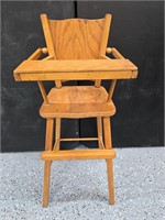 Vintage Doll highchair Wood lift top tray