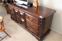 Ethan Allen dresser base