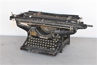 Antique Underwood Standard Typewriter No 3 20"