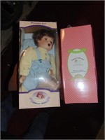 (2) Collector Dolls in Box