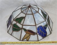 Stained Glass Lamp Shade with 3 chains